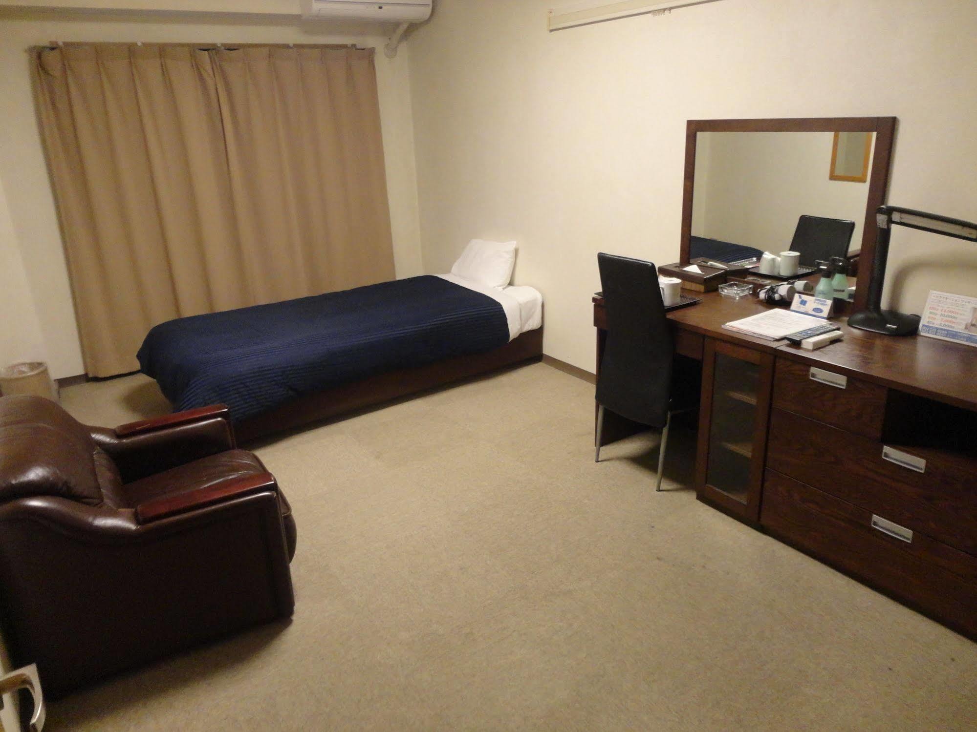 Hotel Livemax Budget Nagoja Zewnętrze zdjęcie