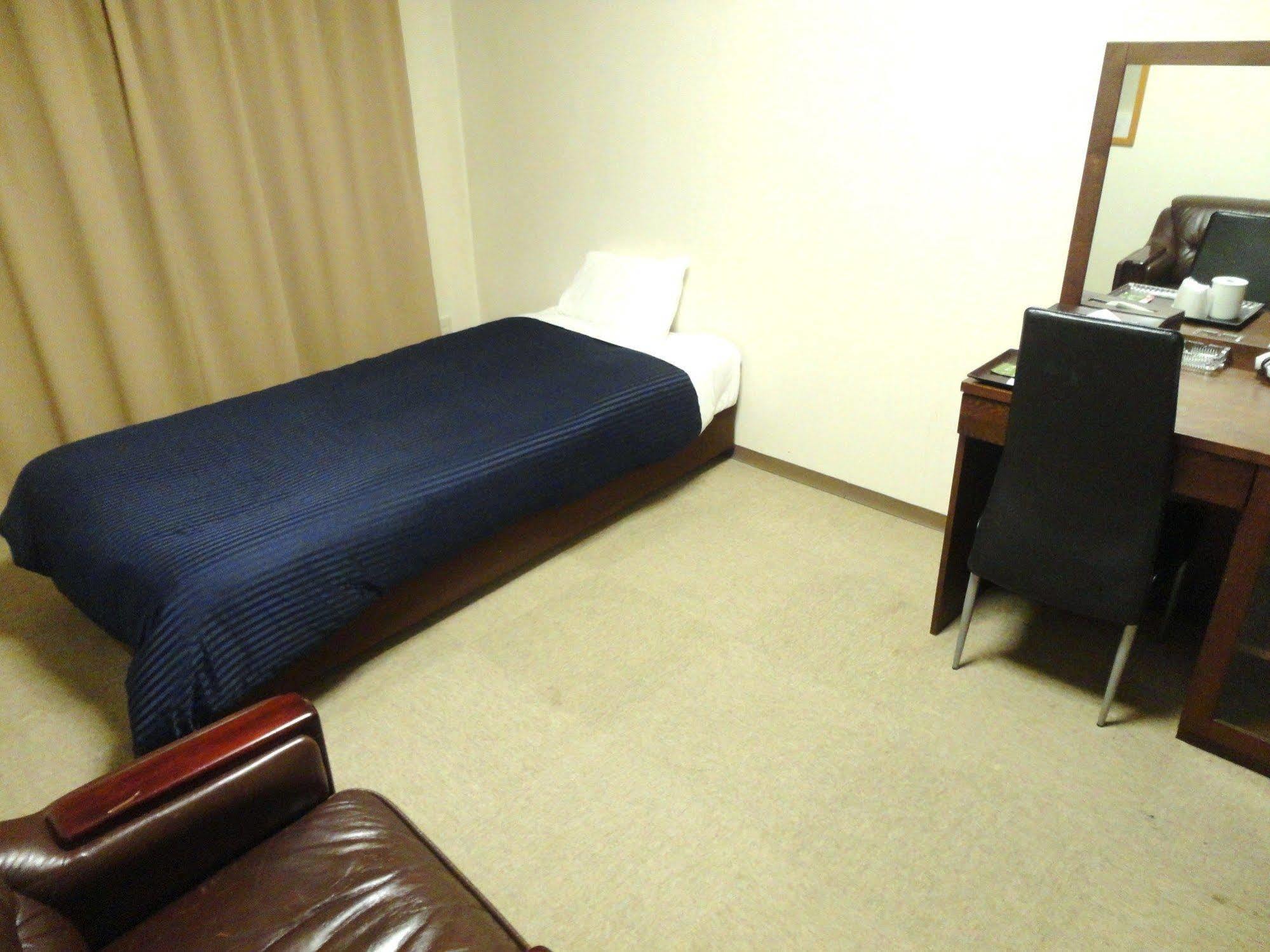 Hotel Livemax Budget Nagoja Zewnętrze zdjęcie